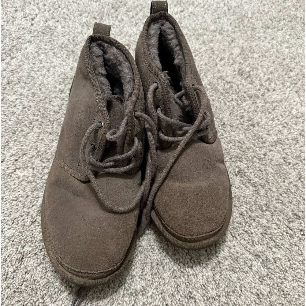Ugg slippers - Picture 3 of 3